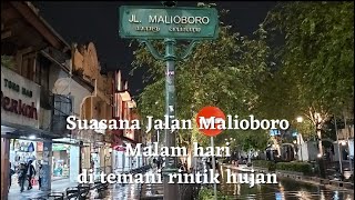 Suasana Jalan Malioboro ketika hujan