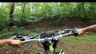 Wheelies and ripping on the Trailmaster Tm33 Chinese DirtBike#xpro#titan#223#viral#kayo#cops#police.