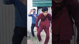 itni dangerous 🤣🤣 #funny #viralladki #shorts #youtubeshorts #trending #jkwalay