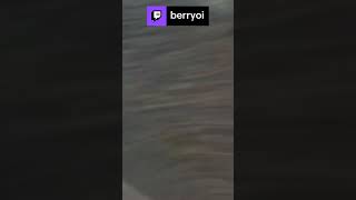 🇻🇳 Phone accident | berryoi on #Twitch