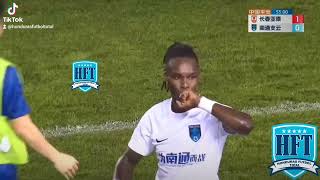 En la Superliga China, Rubilio Castillo marcó su séptimo gol con el Nantong Zhiyun.