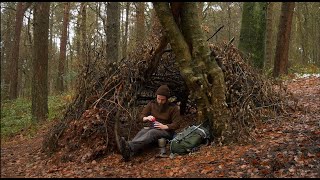 Making coffee in a natural shelter | A quiet hike through the woods.