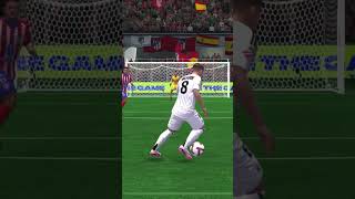 He is literally the long shot artist #fcmobile #goal #shorts #shorts