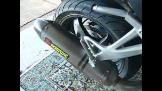 Standard and Akrapovic Pipes on VFR800X