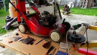 Ремонт топливного бачка газонокосилки #lawn mower repair #割草机维修