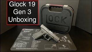 Glock 19 Gen 3 - REVIEW & UNBOXING!!