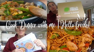 COOK DINNER WITH ME! | HELLO FRESH | AD