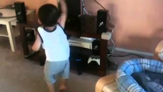 Funny 2 year old dancer haha