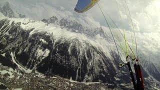 GoPro 3. Flight over the Montblanc and Chamonix. Repülés a Montblanc mellett Samoni felett.