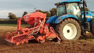 new holland  t7 210. drilling.  in norfolk