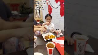 PRETTY MOM AND DAUGHTER ENJOY EATING AT KFC WALTERMART AFTER TKD TRAINING #kfc #taekwondo