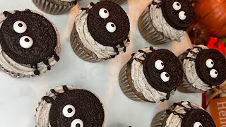 Cookies and Cream Cupcakes/ Oreo Cupcakes