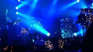 Washed Out - Feel It All Around (Live @ Terminal 5, 9/18/13)