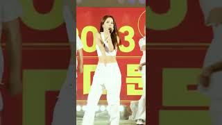 세로캠] 230429 포항 해병대 문화축제 축하공연 마마무 솔라 뱉어(Spit it out) 8K 직캠(Fancam)