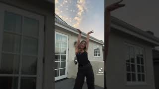 Addison Rae Lip Syncing Outside & Dancing |▪︎DollShaunta |