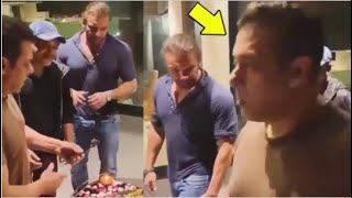 Salman Khan CRYING After Celebrating LATE Wajid Khan Birthday Anniversary With Sohail & Sajid Khan