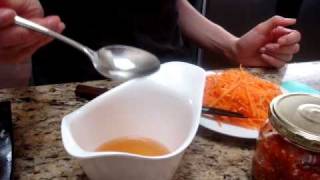 How to make nuoc cham ( Vietnamese dipping sauce)