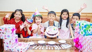 Kids Go To School | Day Birthday Of Chuns Children Make Gifts And Birthday Cakes