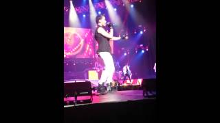 En Puerto Rico Prince Royce( Ven Conmigo) Live