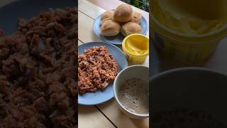 Breakfast Tuna and pandesal #filipinobreakfast #filipinofood #lutongbahay #lutongpinoy #pandesal