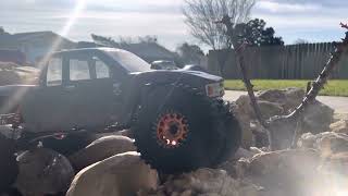 Axial scx10-2 and scx10-3  Rose🌹Garden🌹battle