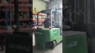 Lái Xe Nâng Trong Kho - Lai Xe Nâng Điện Ngồi Lái Trong Kho