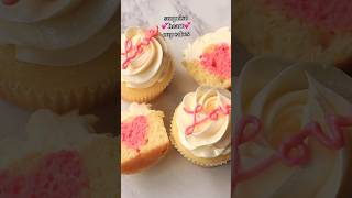 Surprise Heart Cupcake 🧁 ♥ #cake #viral #cupcake #love #heart #valantineday