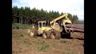 Skidder Tigercat 635D