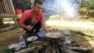 Masak Pinoggian Bosou Ular Campur Buah Nangka Menu makanan untuk tengah hari Di kebun