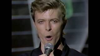 David Bowie - "Boys Keep Swinging" (Kenny Everett Show) 1979