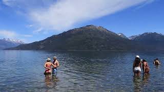 Así es la PLAYA del Lago PUELO. Chubut, Patagonia argentina.