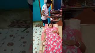 Husband prank on wife🤣😜 wait for end🤣😜#trending    #shorts #viralshorts #prank #youtubeshorts 🤣😝😂