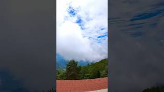 Thick clouds rolling over the mountains of NEPAL 🇳🇵