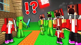 JJ and Mikey's Security Base vs Scary FAKE Family Army Battle in Minecraft survive Maizen