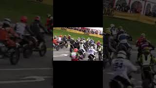 Start mass #crash #shorts #sports #supermoto