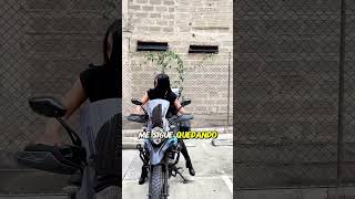 ¿Una mujer puede manejar esta moto? #motos #moteros #mujer