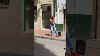 Colombian dancing | That’s how you groove. The best dancer in Bogota Colombia