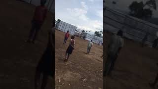 Voluntarios de Token MITHR en el campo de Refugiados de  BULENGO (Congo)