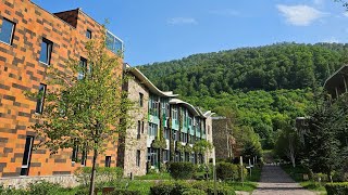 UWC Dilijan  – международная школа-колледж в Дилижане