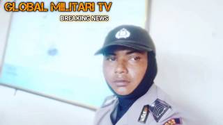 Walaupun kaki polisi ini sakit tetap masuk dinas demi menjaga rakyatnya, tanpa kenal lelah