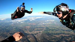 FunJump no sunset com os amigos @albatroz_skydivers