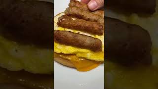 Sandwich W/ French Toast Waffle Buns | ssentertainshorts #shorts #youtubeshorts