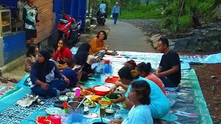 BUKBER AKBAR BLOKIR JALAN