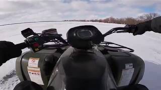 Arctic cat 500efi TOP SPEED TEST and frozen lake drifting