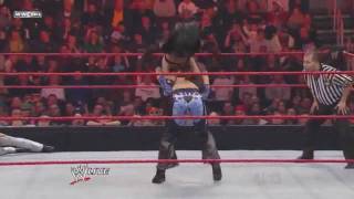 WWE Diva - Melina - Leg-Trap Sunset-Flip Powerbomb