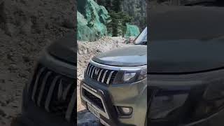 Bolero Neo extreme offroading#youtuber #travel #bolerolovers #mountain #youtubevideos #youtubeshorts