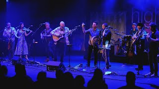 "Cecilia" - The High Kings & Gaelic Storm - (Live) Medford, Ma. USA