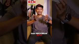 Dimas Ekky Pratama adalah salah satu pembalap motor Indonesia