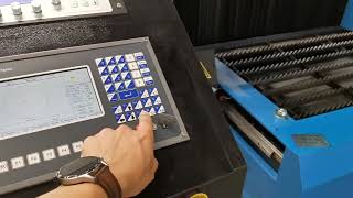 STARFIRE plasma tube cutting function, movement switching between X axis and rotation axis.