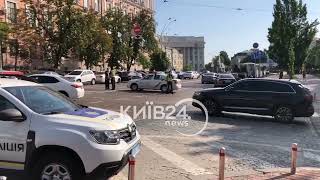 В центрі Києва перекрили рух через візит президента ПАР